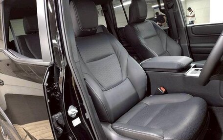 Toyota Land Cruiser Prado, 2024 год, 7 400 000 рублей, 12 фотография