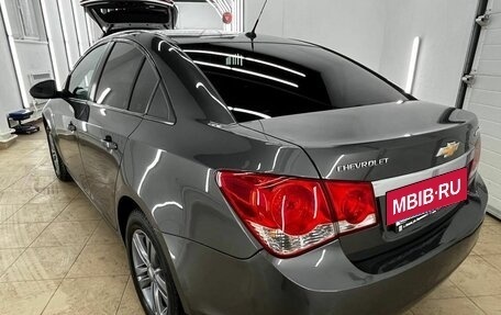 Chevrolet Cruze II, 2011 год, 797 000 рублей, 3 фотография