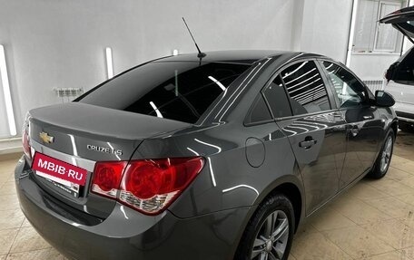 Chevrolet Cruze II, 2011 год, 797 000 рублей, 4 фотография