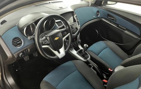 Chevrolet Cruze II, 2011 год, 797 000 рублей, 14 фотография