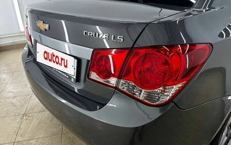 Chevrolet Cruze II, 2011 год, 797 000 рублей, 7 фотография