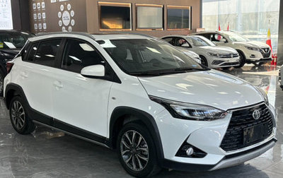 Toyota Yaris XP150 рестайлинг, 2022 год, 1 230 000 рублей, 1 фотография