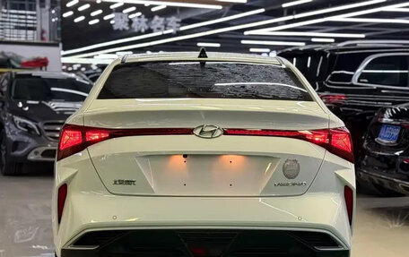 Hyundai Verna, 2021 год, 1 050 000 рублей, 4 фотография