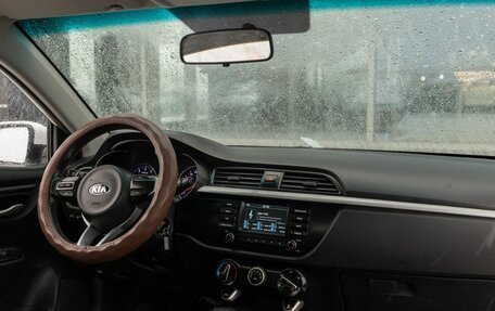 KIA Rio IV, 2019 год, 1 350 000 рублей, 10 фотография