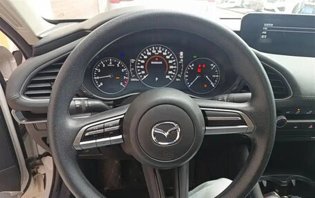 Mazda 3, 2022 год, 1 372 500 рублей, 12 фотография