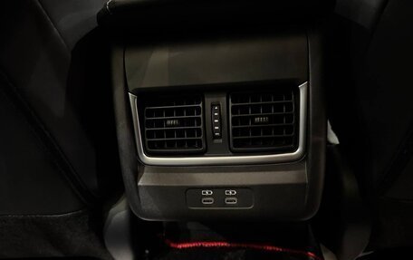 Toyota Camry, 2025 год, 4 750 000 рублей, 18 фотография