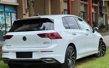 Volkswagen Golf VIII, 2021 год, 1 590 000 рублей, 4 фотография