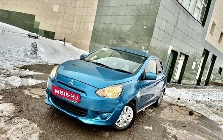 Mitsubishi Mirage VI рестайлинг, 2012 год, 850 000 рублей, 1 фотография