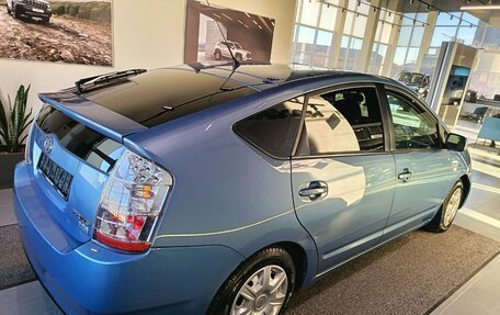 Toyota Prius, 2008 год, 630 000 рублей, 6 фотография