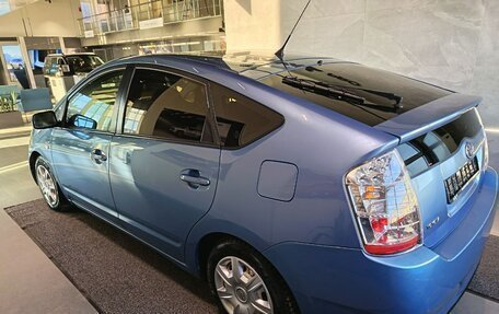 Toyota Prius, 2008 год, 630 000 рублей, 5 фотография