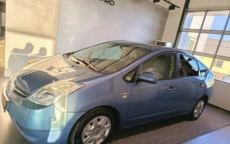 Toyota Prius, 2008 год, 630 000 рублей, 3 фотография