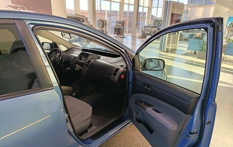 Toyota Prius, 2008 год, 630 000 рублей, 16 фотография