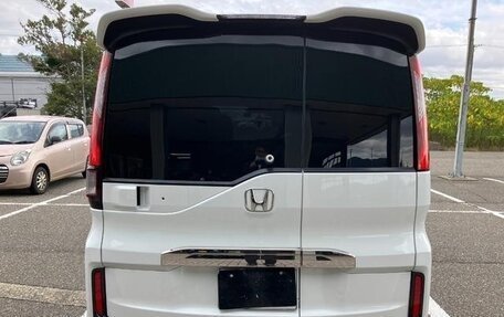 Honda Stepwgn IV, 2020 год, 1 870 000 рублей, 6 фотография