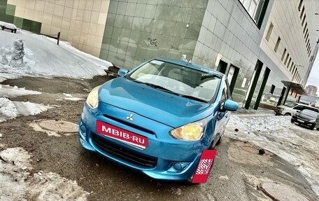 Mitsubishi Mirage VI рестайлинг, 2012 год, 850 000 рублей, 3 фотография