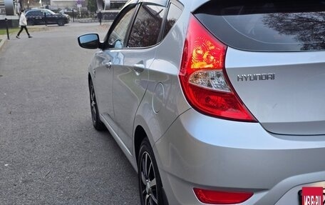 Hyundai Solaris II рестайлинг, 2011 год, 938 000 рублей, 15 фотография