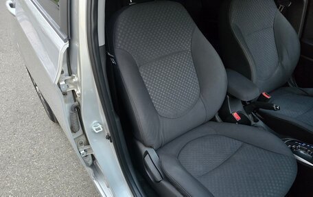 Hyundai Solaris II рестайлинг, 2011 год, 938 000 рублей, 22 фотография