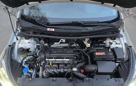 Hyundai Solaris II рестайлинг, 2011 год, 938 000 рублей, 34 фотография