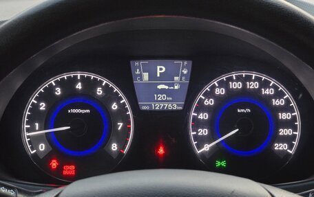 Hyundai Solaris II рестайлинг, 2011 год, 938 000 рублей, 33 фотография