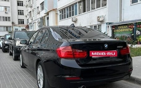 BMW 3 серия, 2013 год, 1 600 000 рублей, 2 фотография