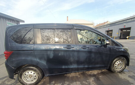 Honda Freed I, 2011 год, 828 000 рублей, 8 фотография