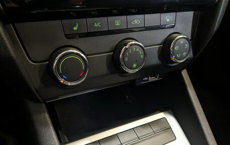 Skoda Octavia, 2018 год, 1 580 000 рублей, 25 фотография