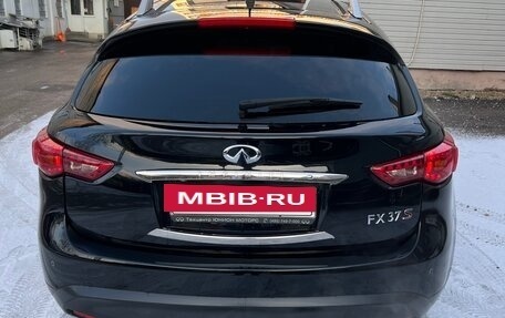 Infiniti FX II, 2010 год, 2 000 000 рублей, 8 фотография