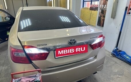 Toyota Camry, 2012 год, 1 650 000 рублей, 13 фотография