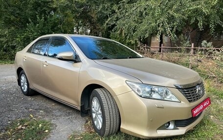 Toyota Camry, 2012 год, 1 650 000 рублей, 17 фотография