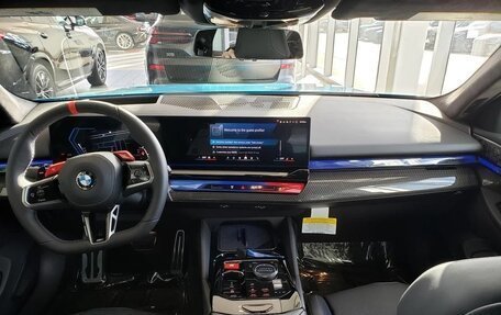 BMW M5, 2025 год, 267 605 рублей, 7 фотография