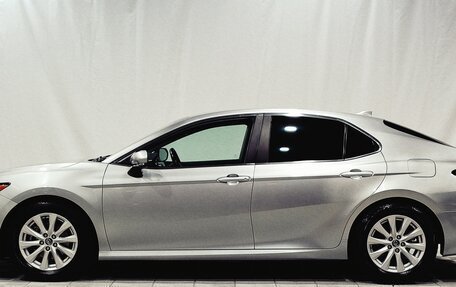 Toyota Camry, 2020 год, 2 400 000 рублей, 8 фотография