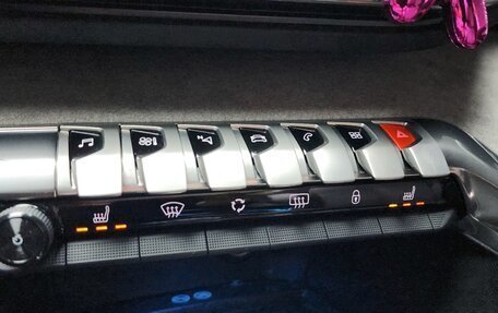 Peugeot 3008 II, 2022 год, 3 050 000 рублей, 13 фотография