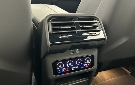 BMW M5, 2025 год, 21 032 176 рублей, 31 фотография