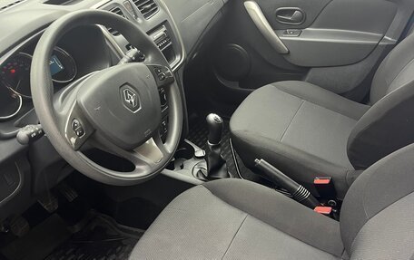 Renault Sandero II рестайлинг, 2016 год, 890 000 рублей, 8 фотография