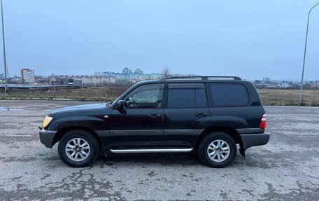 Toyota Land Cruiser 100 рестайлинг 2, 2005 год, 1 550 000 рублей, 6 фотография