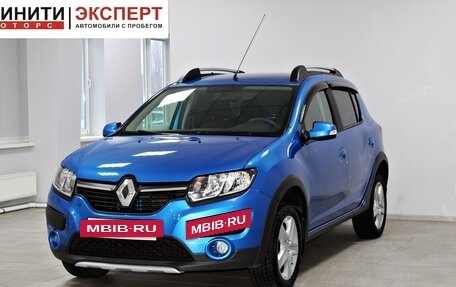 Renault Sandero II рестайлинг, 2018 год, 1 199 900 рублей, 3 фотография