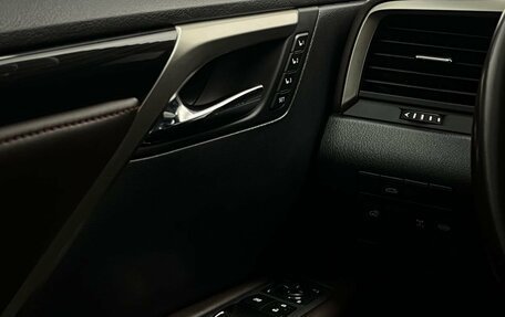 Lexus RX IV рестайлинг, 2020 год, 5 500 000 рублей, 18 фотография