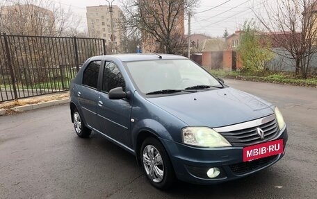 Renault Logan I, 2010 год, 378 000 рублей, 2 фотография