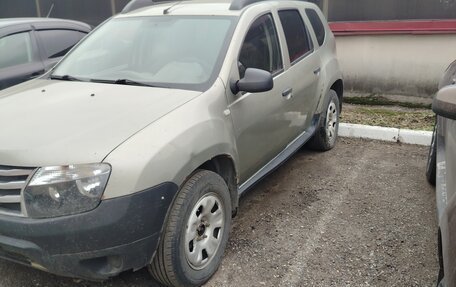Renault Duster I рестайлинг, 2012 год, 500 000 рублей, 2 фотография