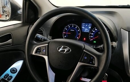 Hyundai Solaris II рестайлинг, 2014 год, 1 599 000 рублей, 12 фотография