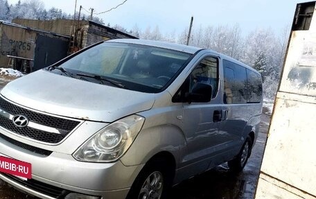 Hyundai Grand Starex Grand Starex I рестайлинг 2, 2009 год, 460 000 рублей, 2 фотография