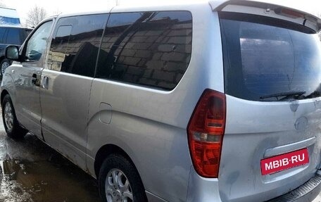 Hyundai Grand Starex Grand Starex I рестайлинг 2, 2009 год, 460 000 рублей, 4 фотография