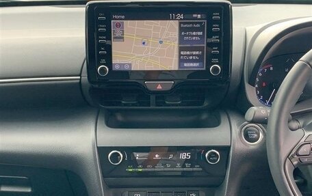 Toyota Yaris Cross, 2021 год, 1 300 000 рублей, 15 фотография