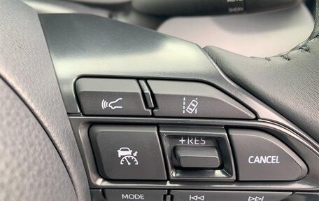 Toyota Yaris Cross, 2021 год, 1 300 000 рублей, 14 фотография