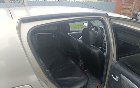 Renault Sandero I, 2010 год, 350 000 рублей, 6 фотография