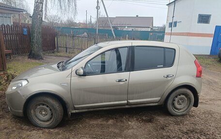 Renault Sandero I, 2010 год, 350 000 рублей, 2 фотография