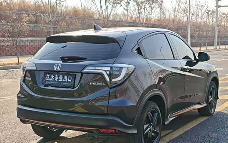 Honda Vezel, 2021 год, 1 735 000 рублей, 6 фотография