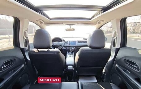 Honda Vezel, 2021 год, 1 735 000 рублей, 9 фотография