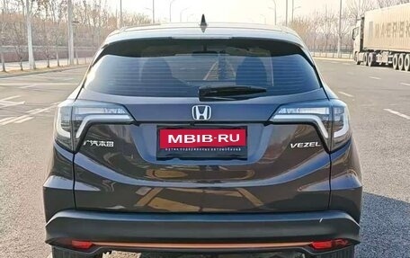 Honda Vezel, 2021 год, 1 735 000 рублей, 7 фотография