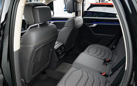 Volkswagen Touareg III, 2025 год, 8 220 855 рублей, 12 фотография