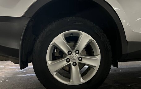 Toyota RAV4, 2013 год, 1 800 000 рублей, 17 фотография